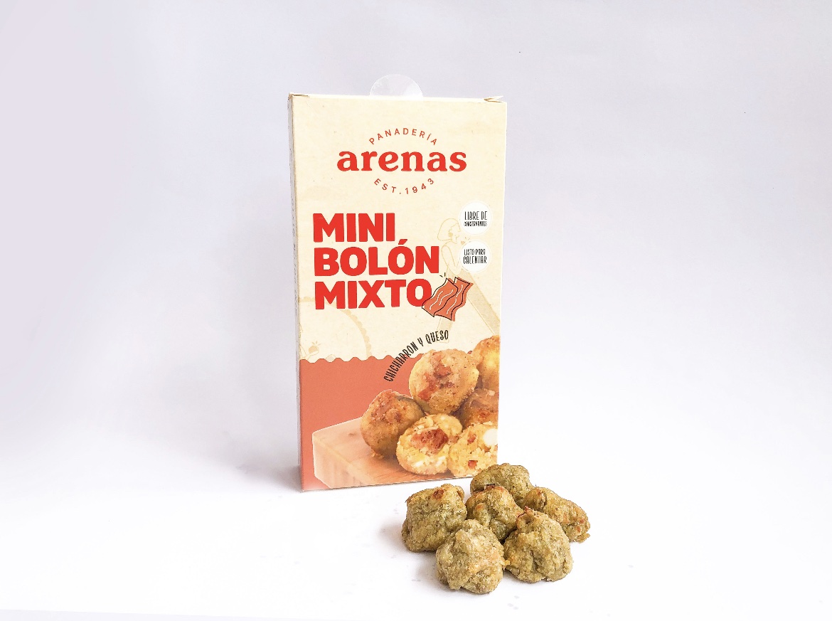 Mini Bolon Mixto recién preparados, con una apariencia jugosa y apetecible.